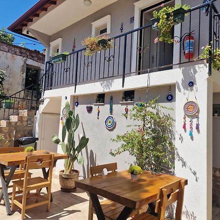 Otelia Pansiyon Ayvalı Dış mekan fotoğraf