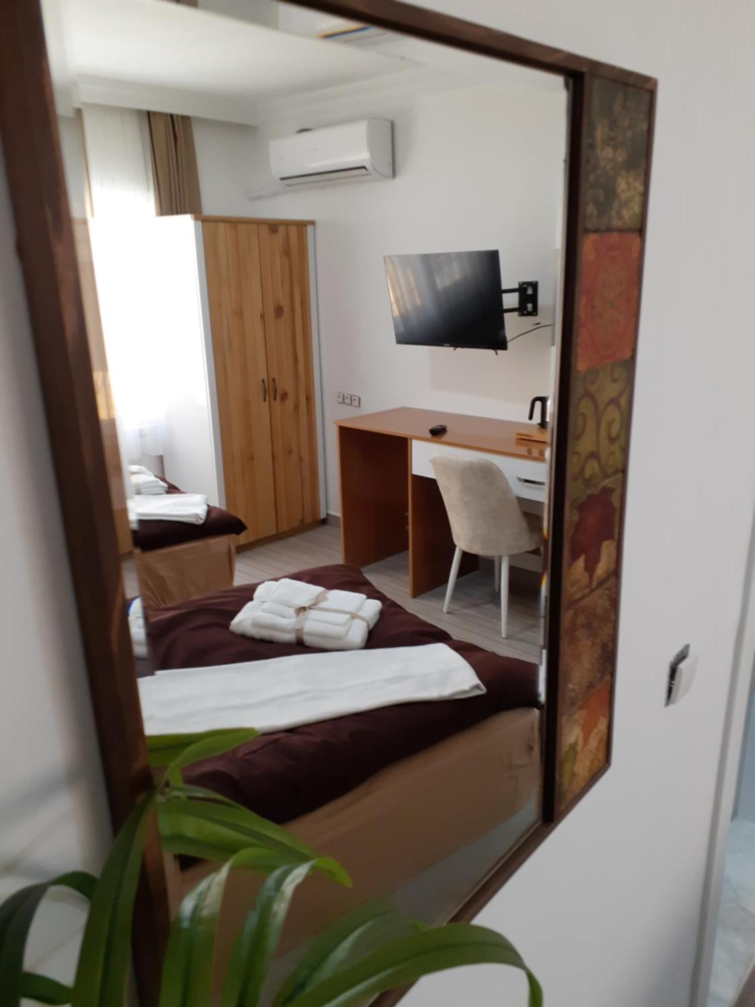 Otelia Pansiyon Ayvalı Dış mekan fotoğraf